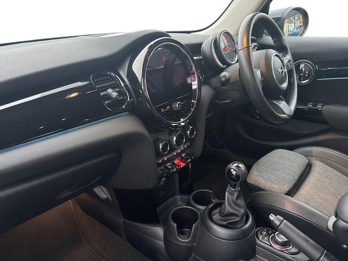 Used MINI Hatch 2022 for sale - 76662399: Photo 7