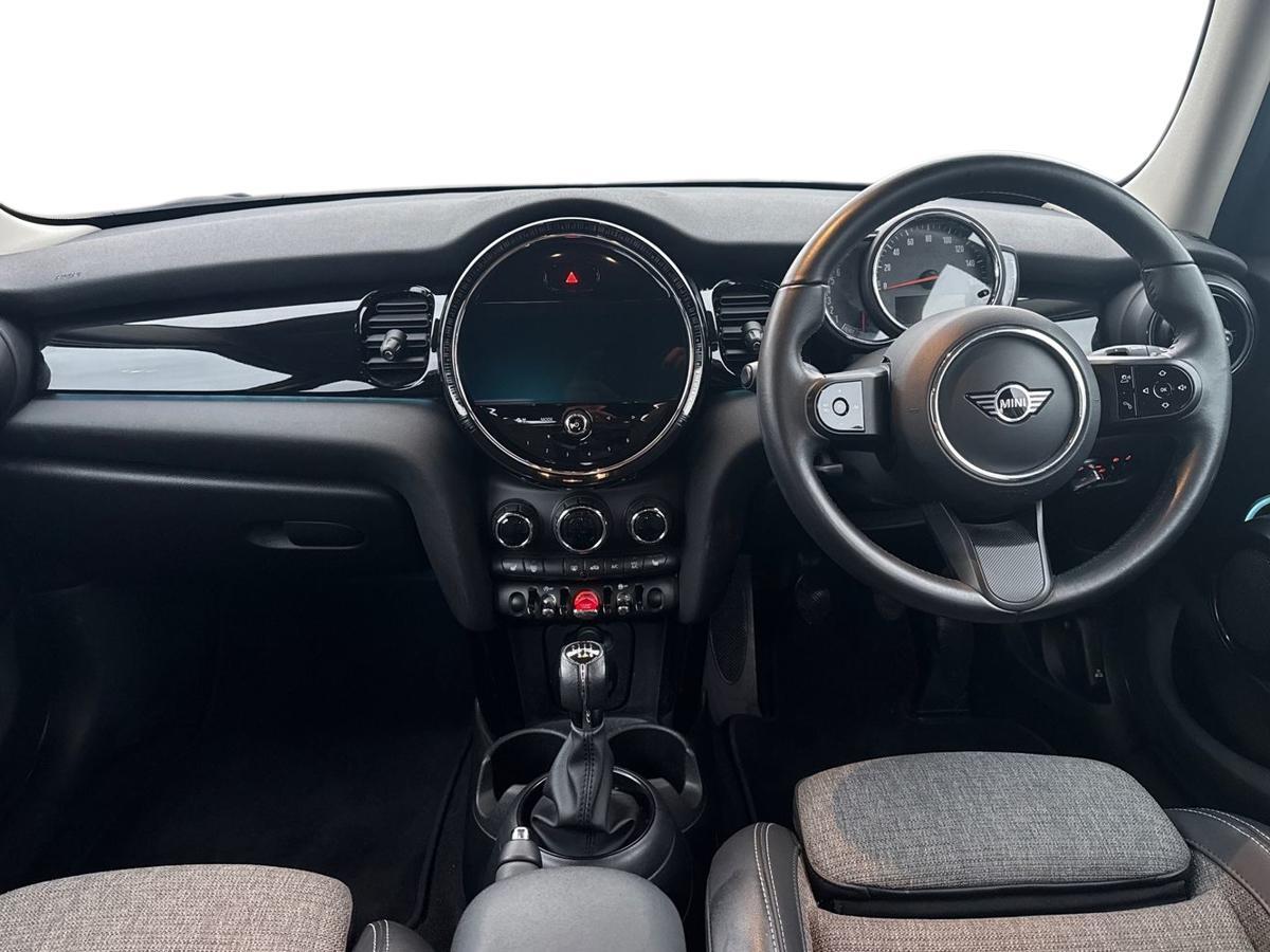 Used MINI Hatch 2022 for sale - 76662399: Photo 8