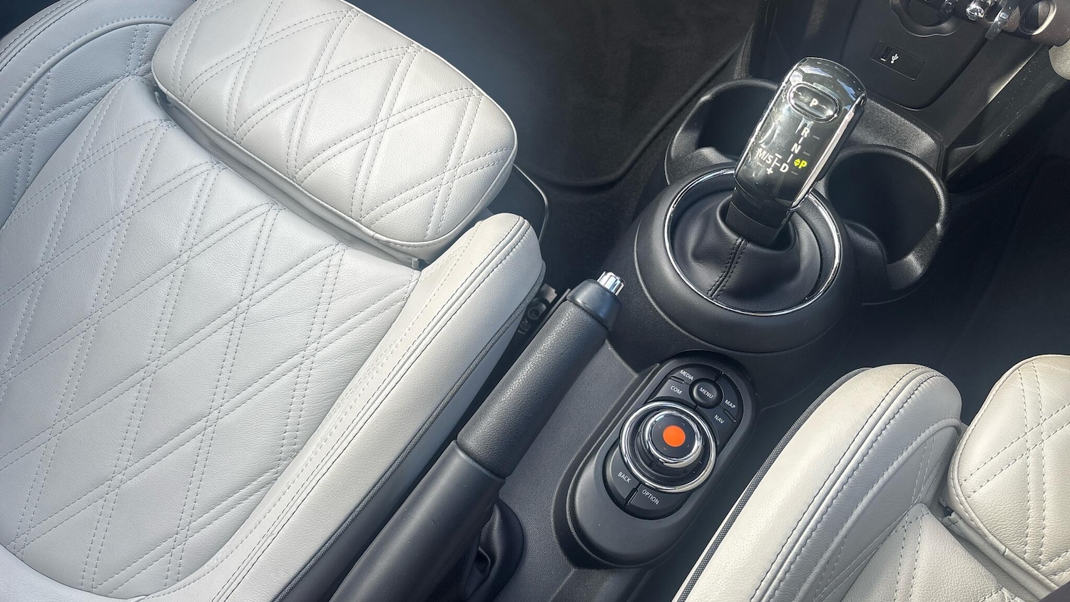 Used MINI Hatch 2019 for sale - 76419843: Photo 10