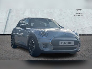 Used MINI Hatch 2019 for sale - 76419843: Photo