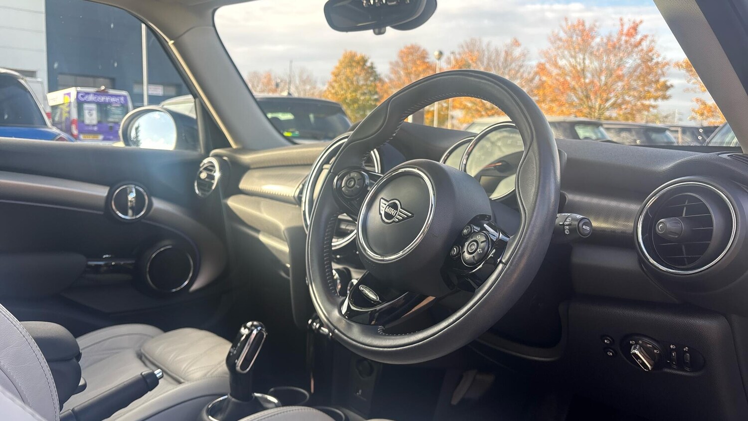 Used MINI Hatch 2019 for sale - 76419843: Photo 6