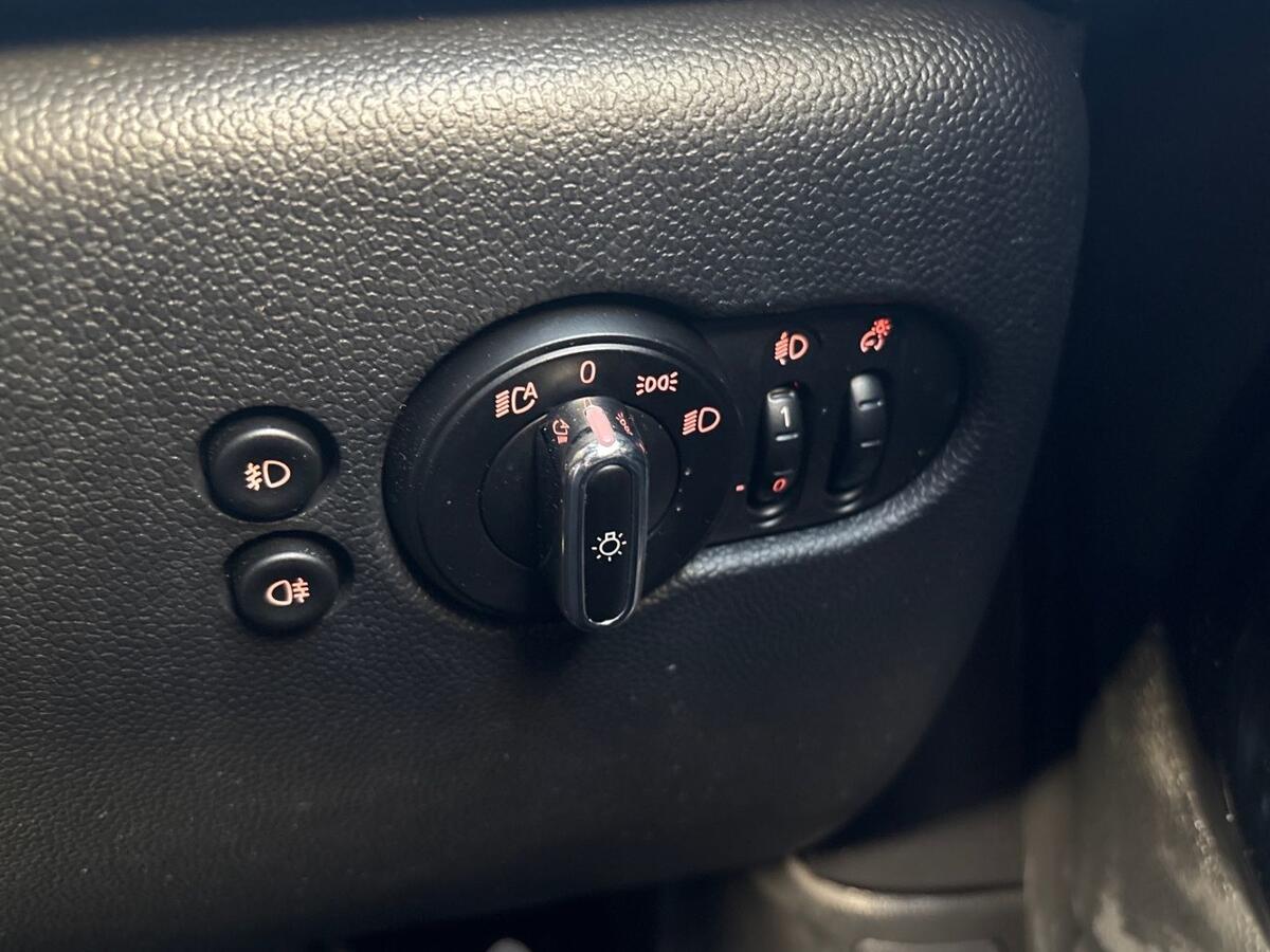 Used MINI Hatch 2019 for sale - 77280620: Photo 25