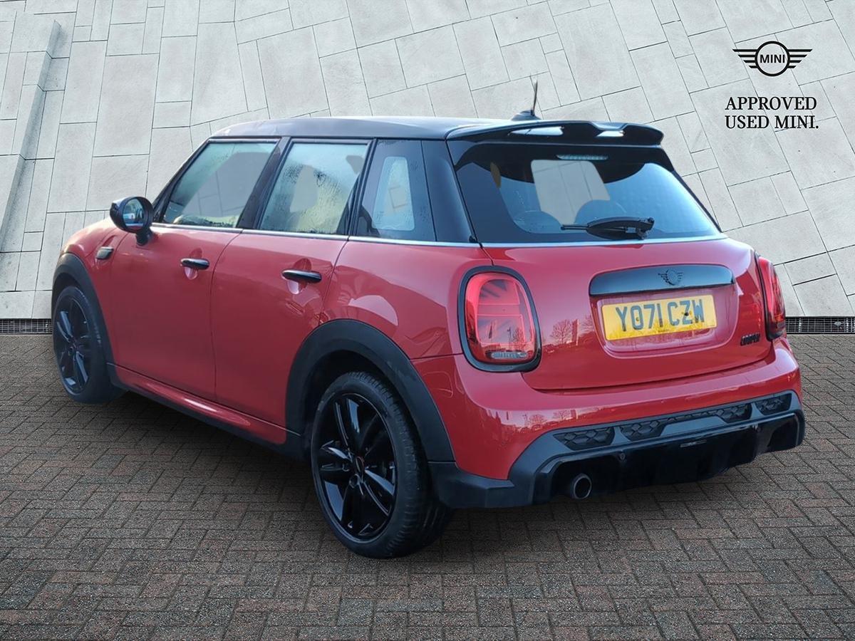 Used MINI Hatch 2021 for sale - 76716801: Photo 2