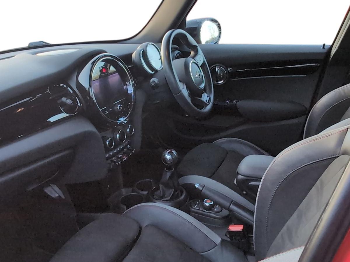 Used MINI Hatch 2021 for sale - 76716801: Photo 7