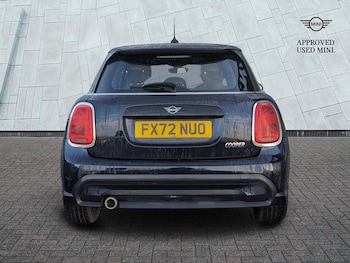 Used MINI Hatch 2022 for sale - 76800493: Photo