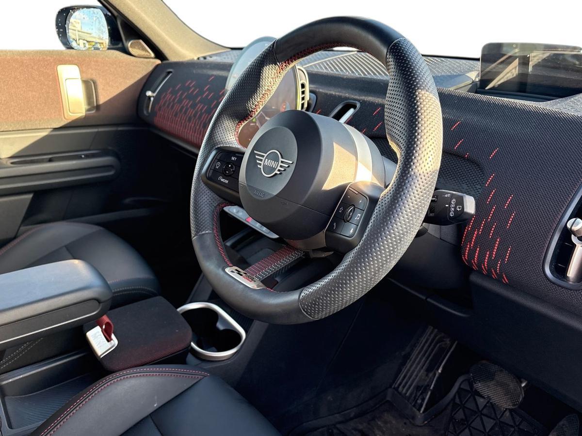 Used MINI Electric Cooper 2024 for sale - 76539505: Photo 12