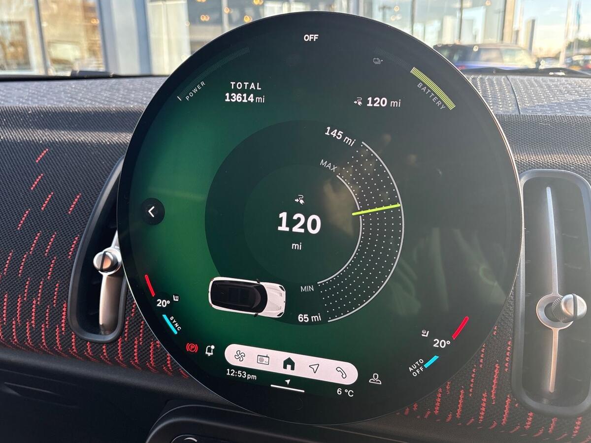 Used MINI Electric Cooper 2024 for sale - 76539505: Photo 17