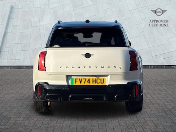 Used MINI Electric Cooper 2024 for sale - 76539505: Photo