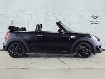 Used MINI Convertible 2020 for sale - 76730720: Photo