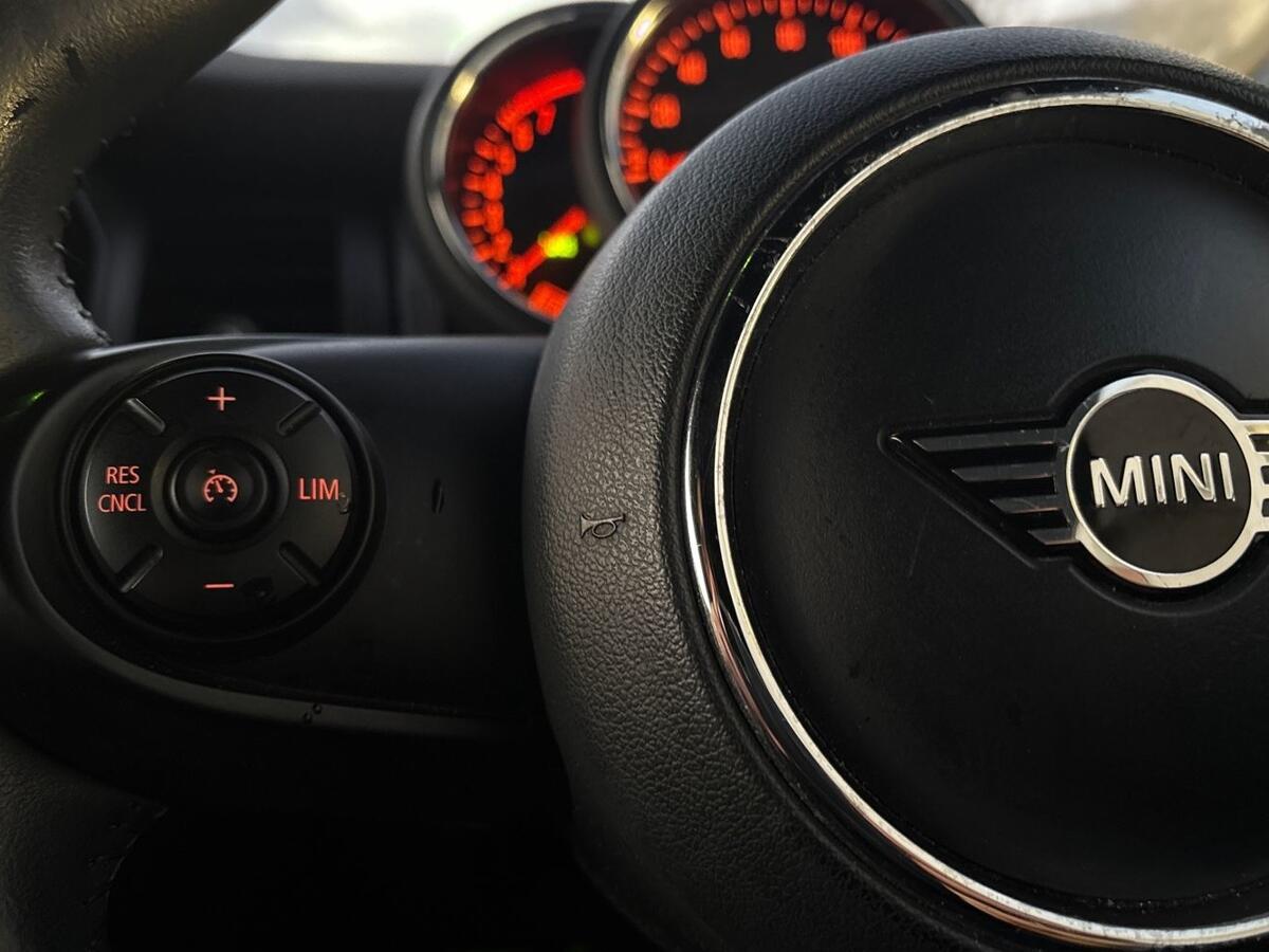 Used MINI Convertible 2019 for sale - 77013610: Photo 13