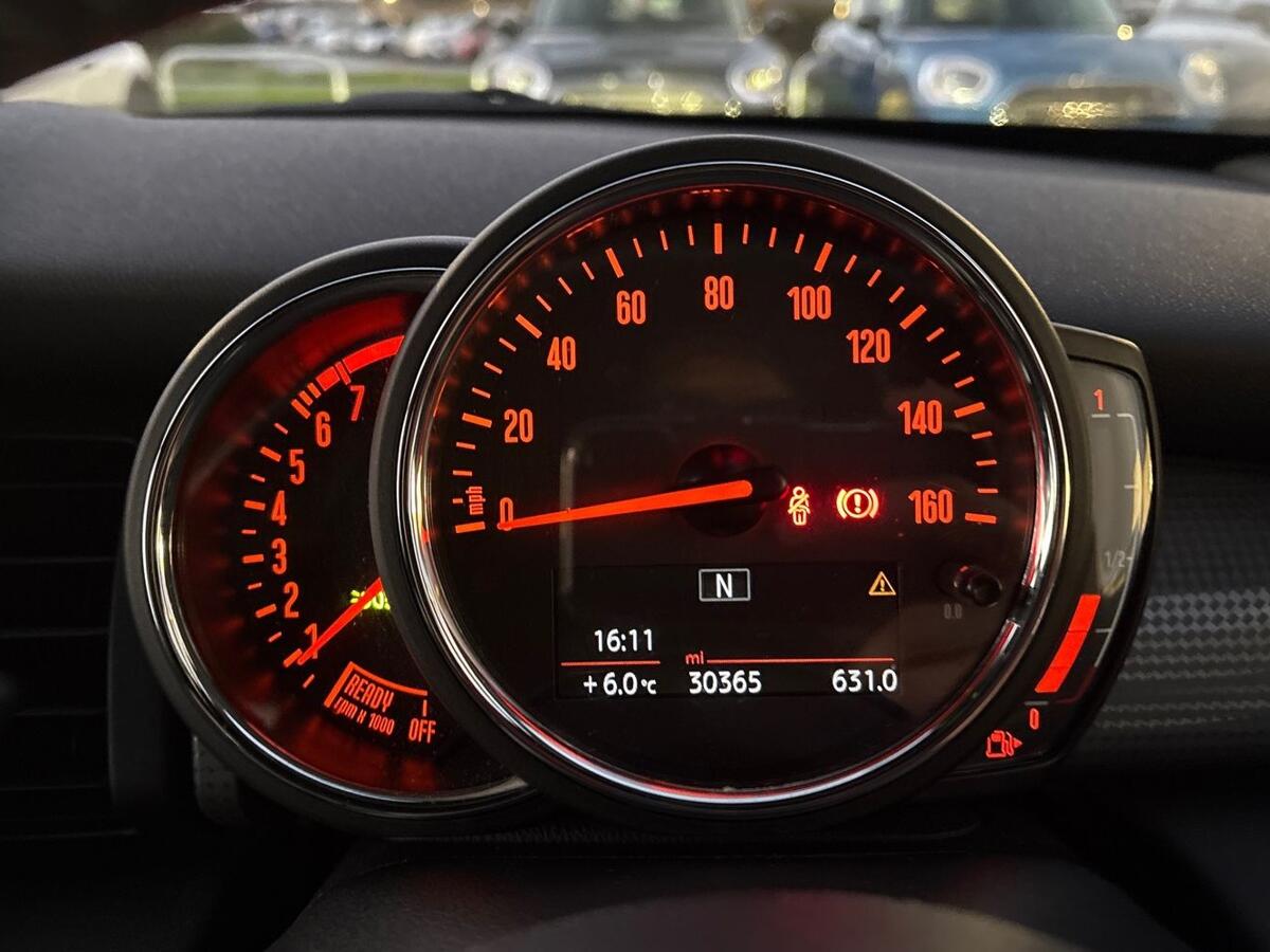 Used MINI Convertible 2019 for sale - 77013610: Photo 21