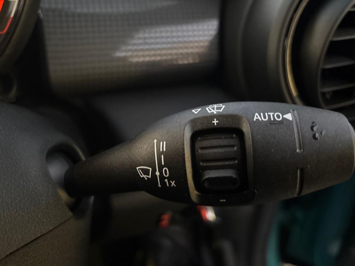 Used MINI Convertible 2019 for sale - 77013610: Photo 22