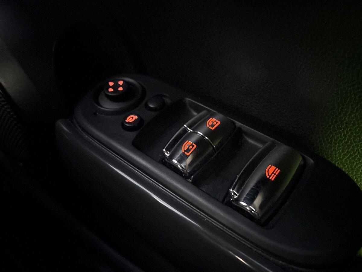 Used MINI Convertible 2019 for sale - 77013610: Photo 23