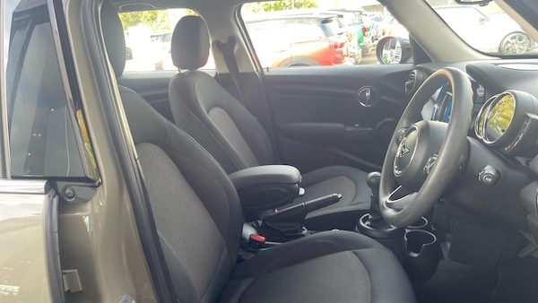 Used MINI Hatch 2019 for sale - 76139692: Photo 11