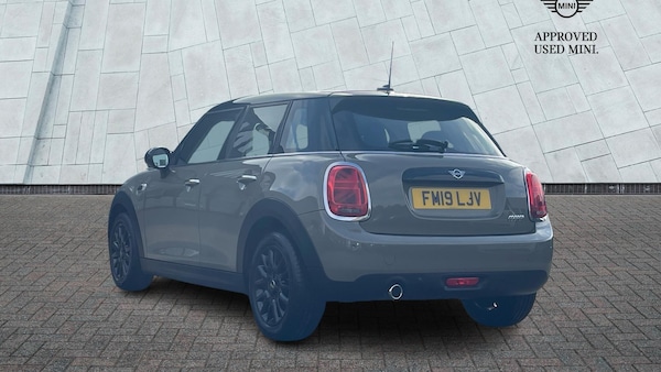 Used MINI Hatch 2019 for sale - 76139692: Photo 2