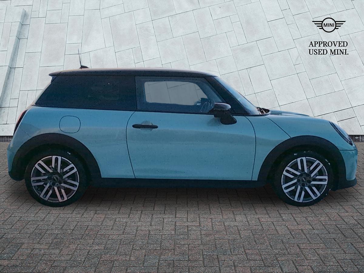 Used MINI Cooper 2024 for sale - 77124737: Photo 3