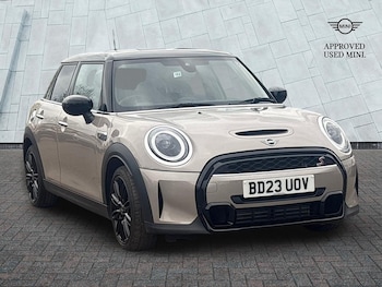 Used MINI Hatch 2023 for sale - 78008596: Photo