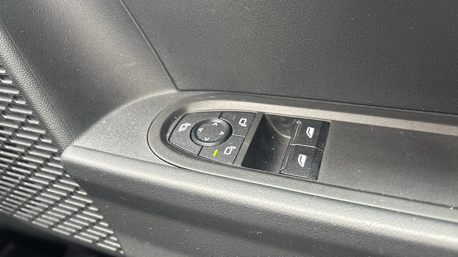 Used MINI Cooper 2024 for sale - 76359739: Photo 21