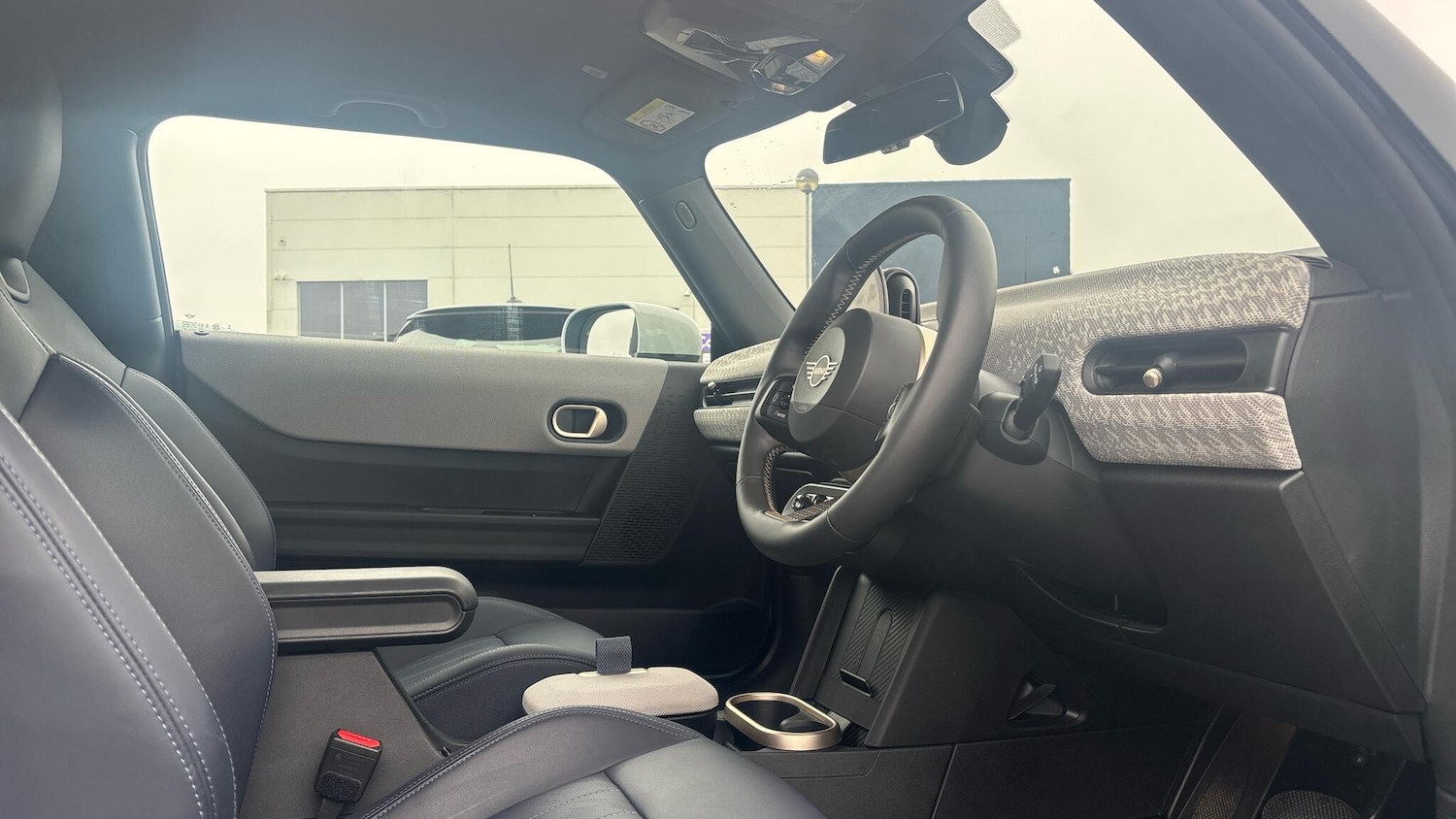 Used MINI Cooper 2024 for sale - 76359739: Photo 6