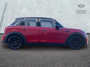 Used MINI Hatch 2022 for sale - 78463382: Photo
