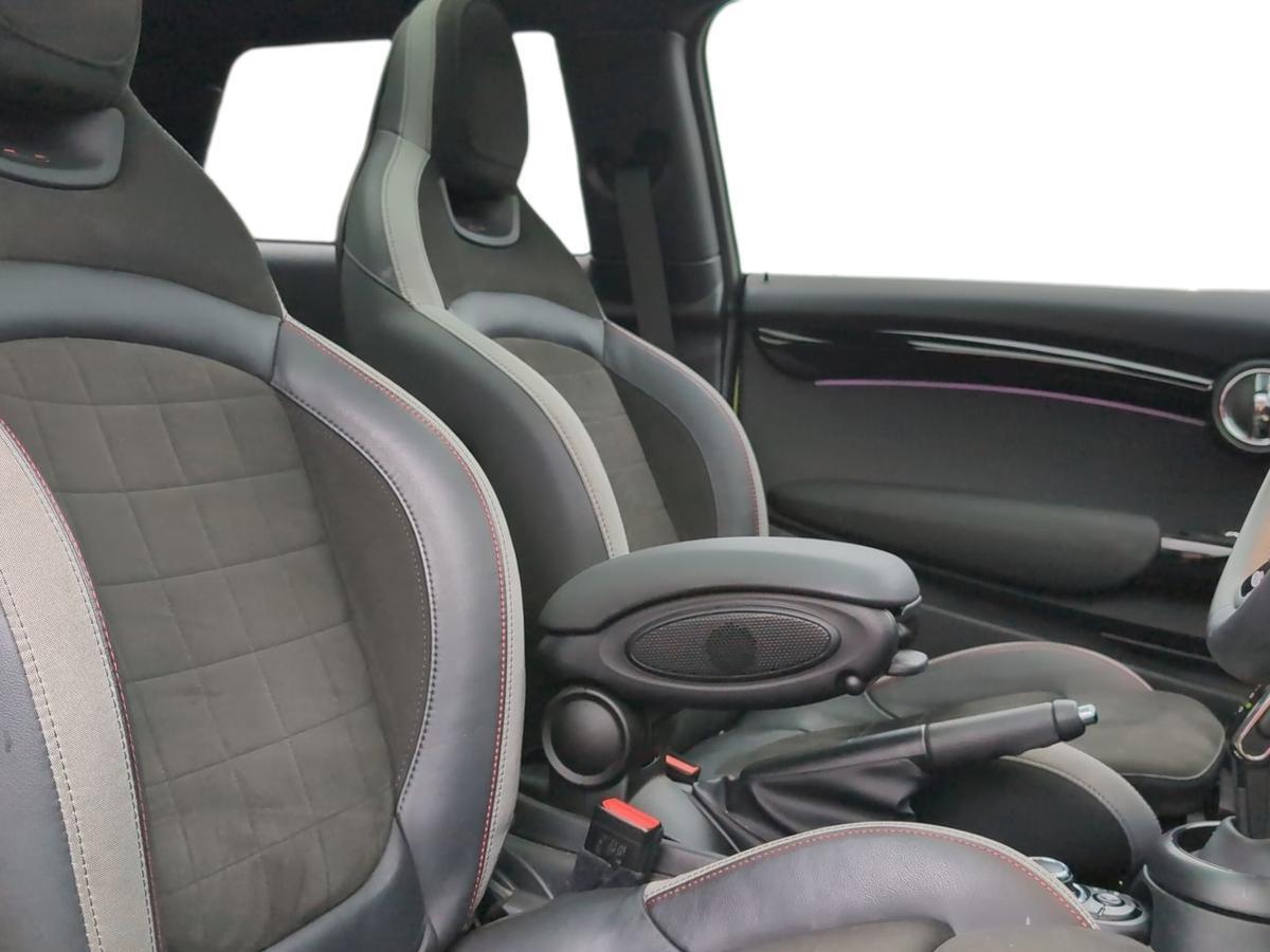 Used MINI Hatch 2023 for sale - 77359902: Photo 11