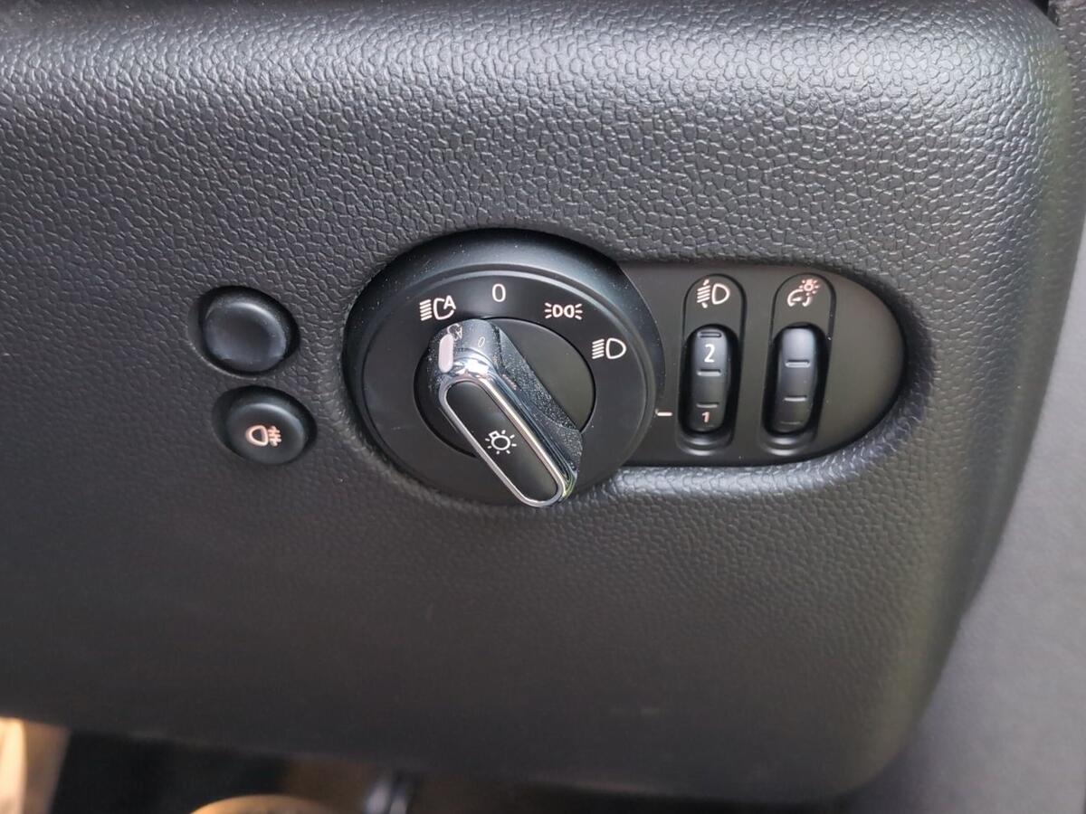 Used MINI Hatch 2023 for sale - 77359902: Photo 24