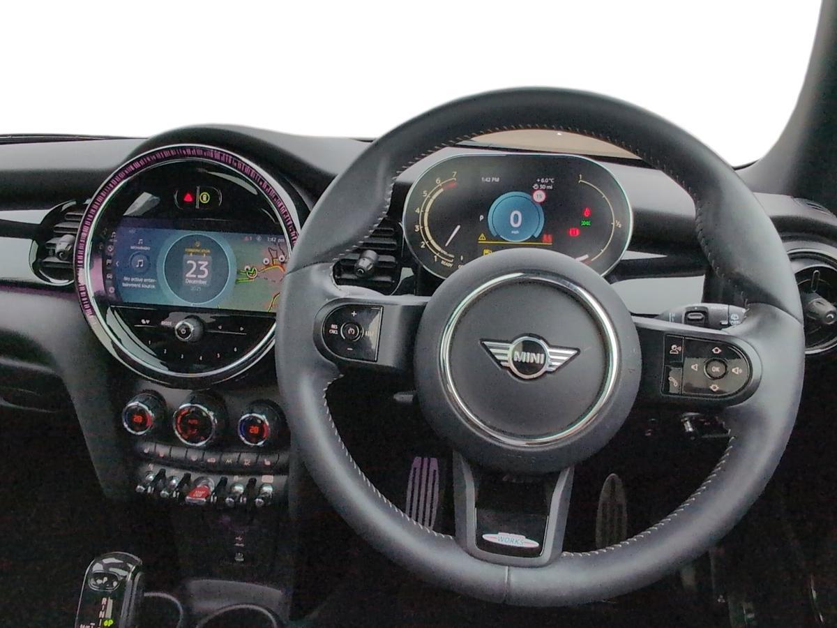 Used MINI Hatch 2023 for sale - 77359902: Photo 5