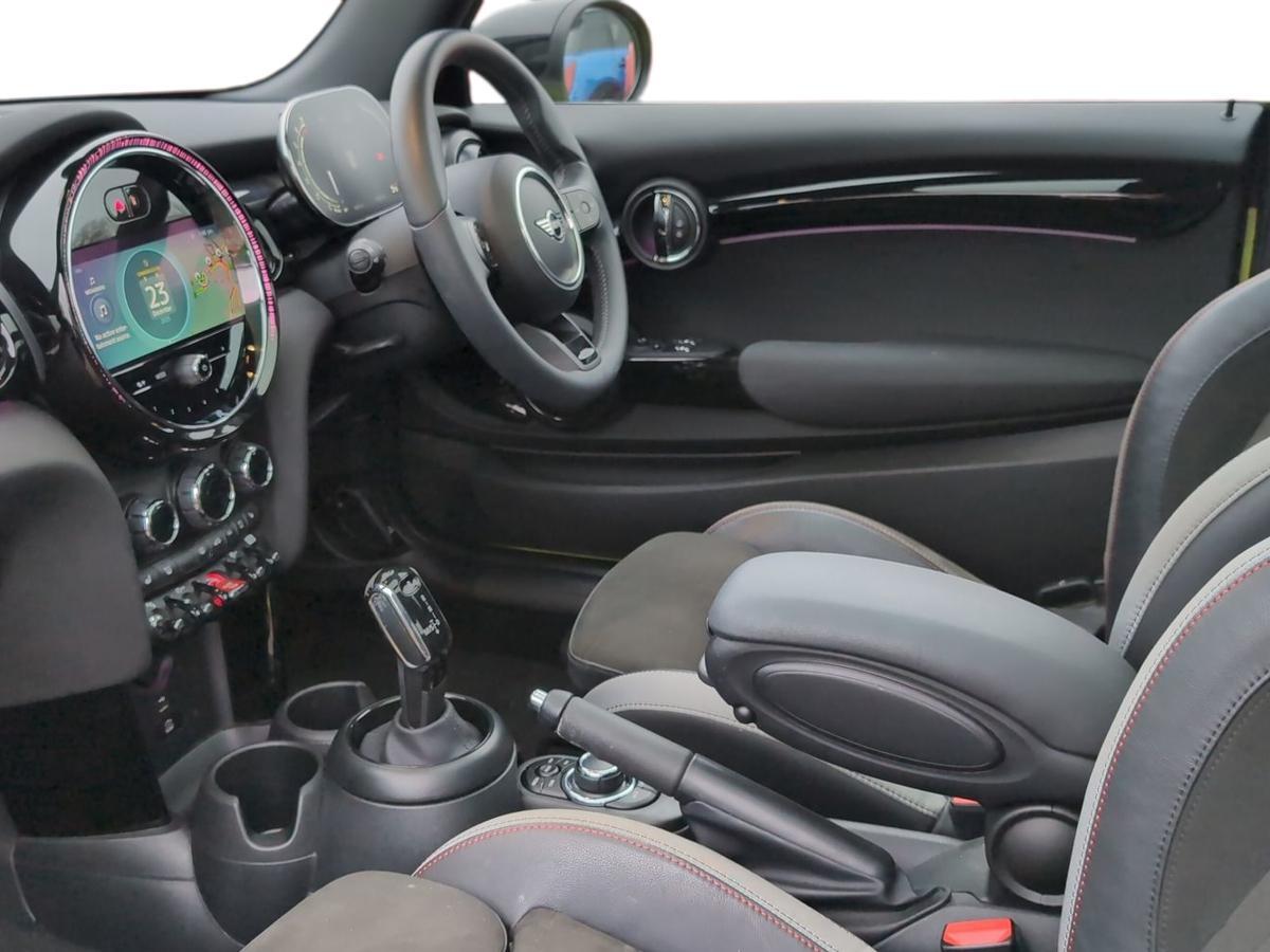 Used MINI Hatch 2023 for sale - 77359902: Photo 7