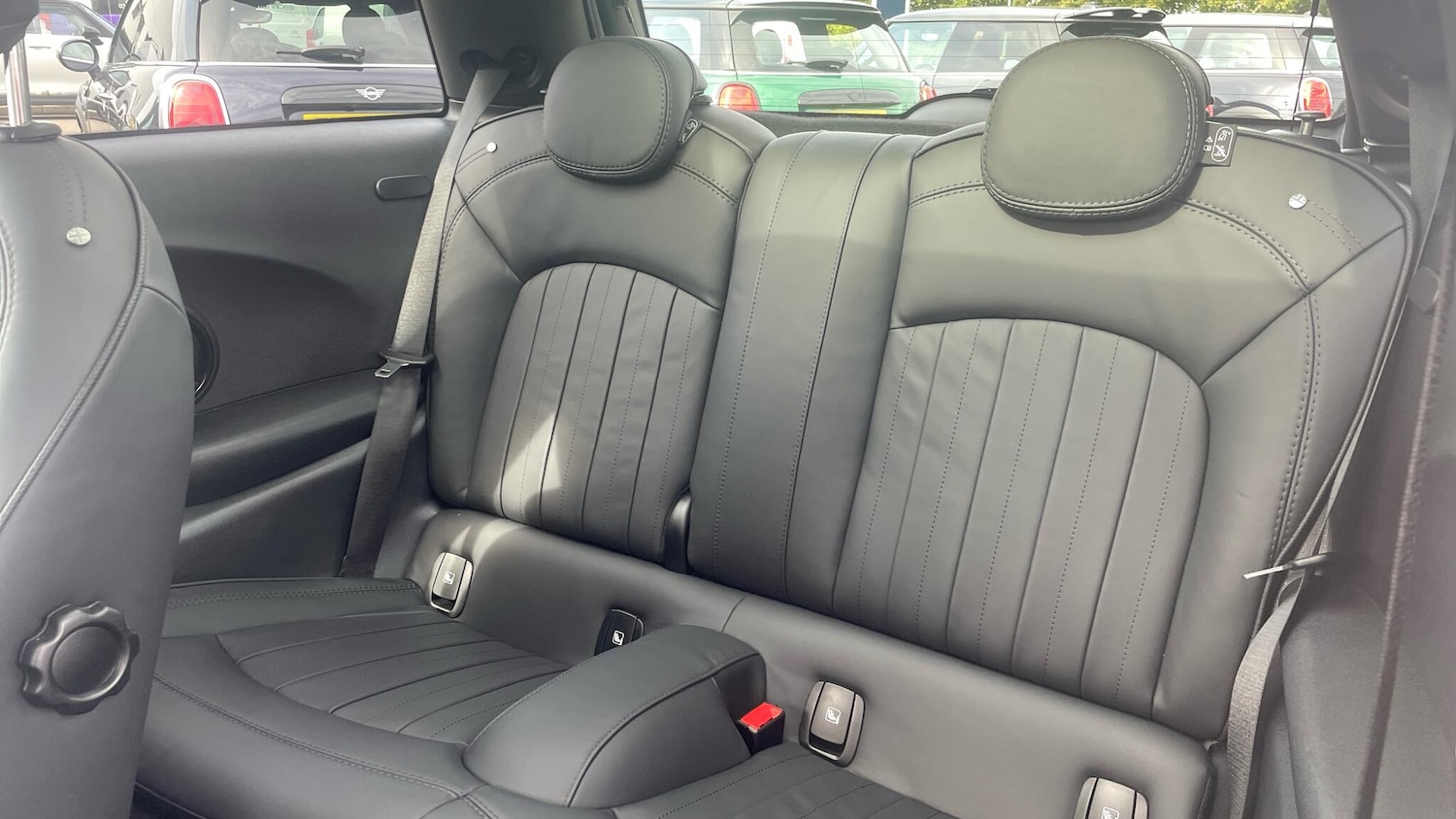 Used MINI Hatch 2023 for sale - 76500858: Photo 12