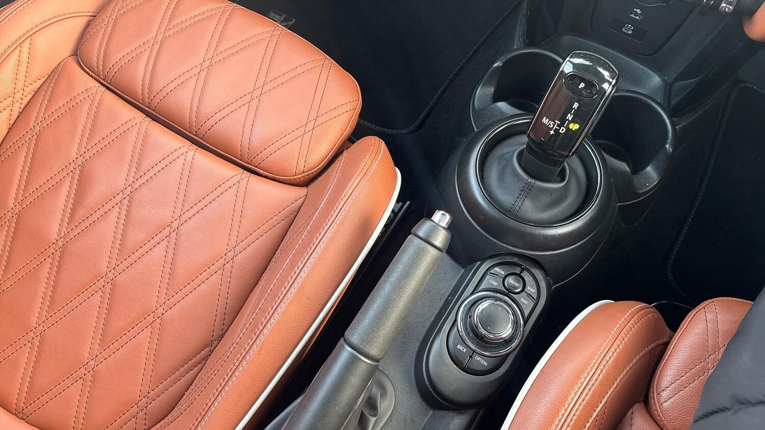 Used MINI Hatch 2022 for sale - 76389752: Photo 10