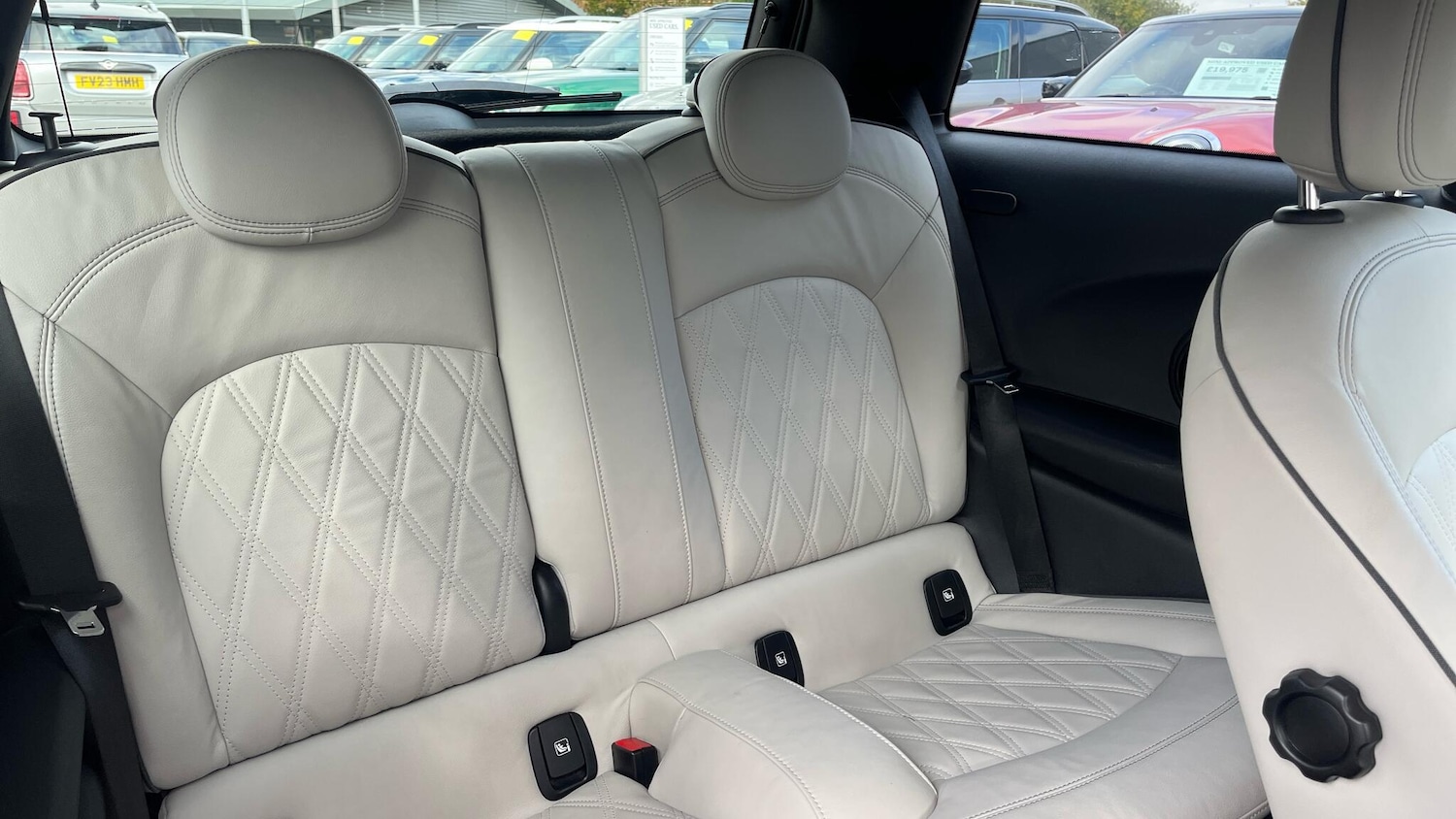 Used MINI Hatch 2021 for sale - 76692781: Photo 12