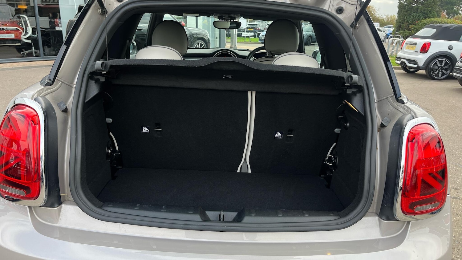 Used MINI Hatch 2021 for sale - 76692781: Photo 13