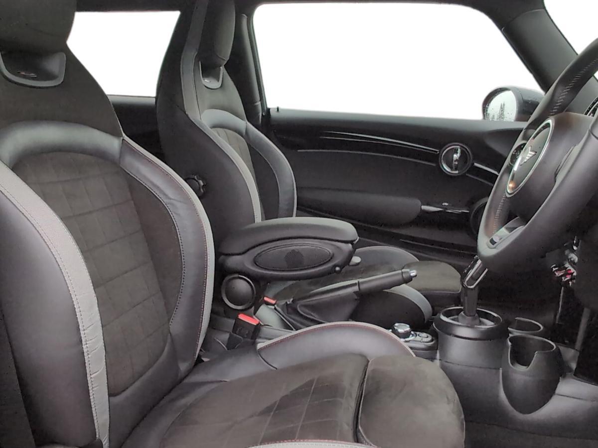 Used MINI Hatch 2024 for sale - 77498138: Photo 11