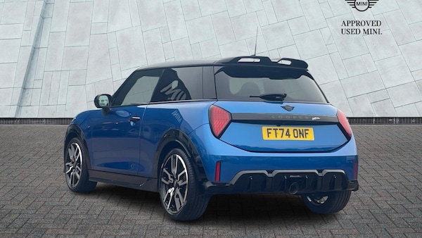 Used MINI Cooper 2025 for sale - 76271505: Photo 2