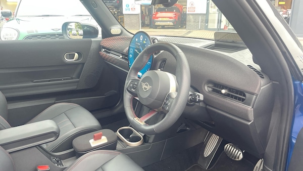 Used MINI Cooper 2025 for sale - 76271505: Photo 6