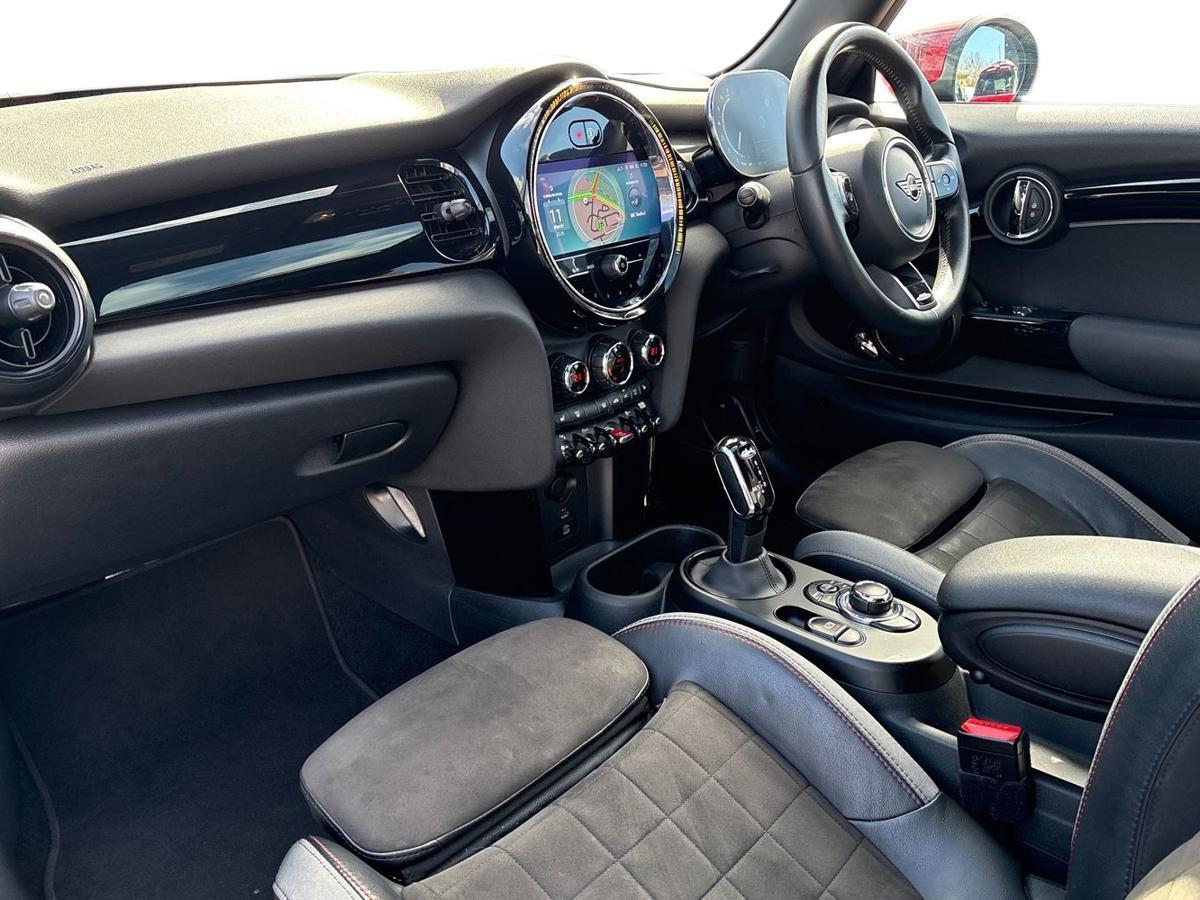 Used MINI Hatch 2023 for sale - 77840941: Photo 7