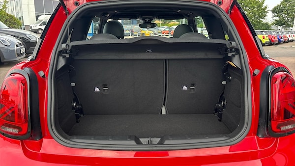 Used MINI Hatch 2023 for sale - 76261139: Photo 13