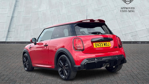 Used MINI Hatch 2023 for sale - 76261139: Photo 2