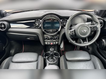 Used MINI Hatch 2023 for sale - 76261139: Photo 4