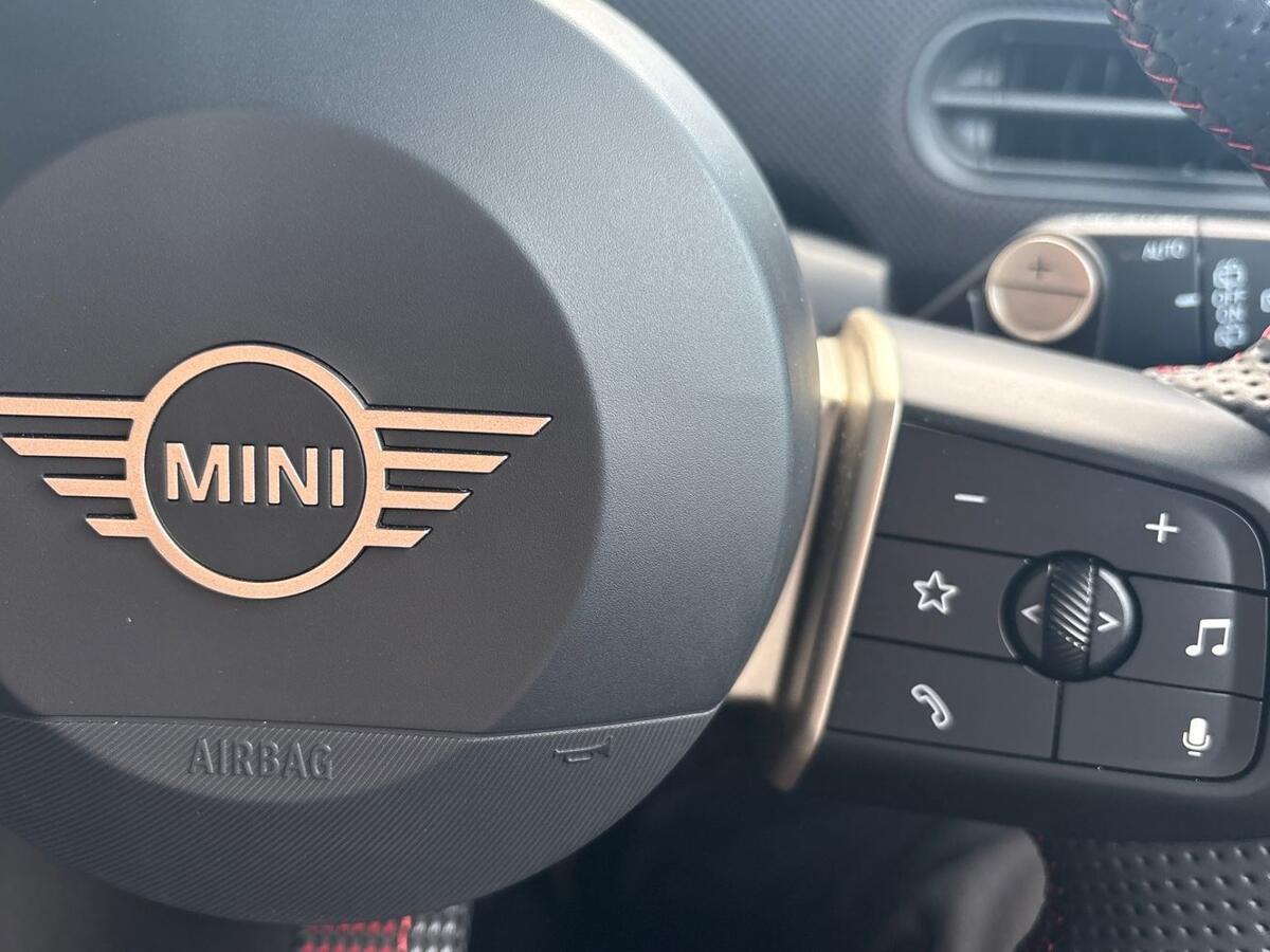 Used MINI Cooper 2024 for sale - 76609230: Photo 14