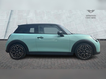 Used MINI Cooper 2024 for sale - 75479222: Photo