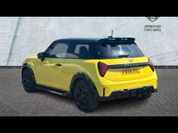Used MINI Cooper 2024 for sale - 75024959: Photo