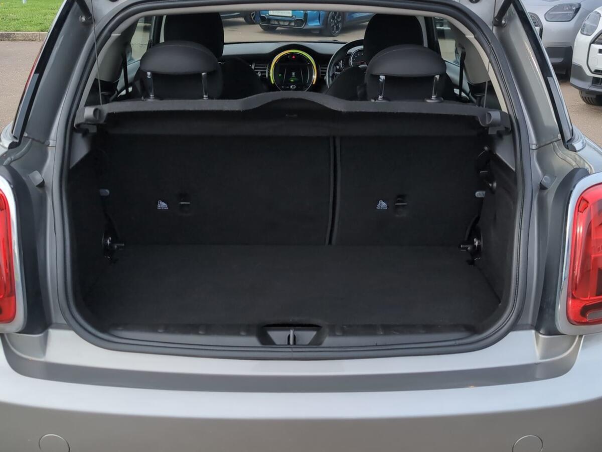 Used MINI Hatch 2018 for sale - 77647520: Photo 13