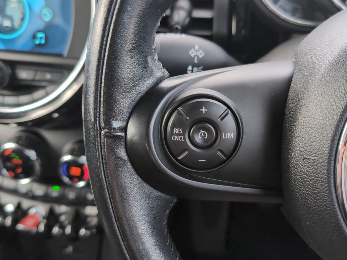 Used MINI Hatch 2018 for sale - 77647520: Photo 17