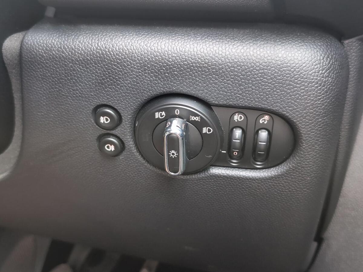 Used MINI Hatch 2018 for sale - 77647520: Photo 25