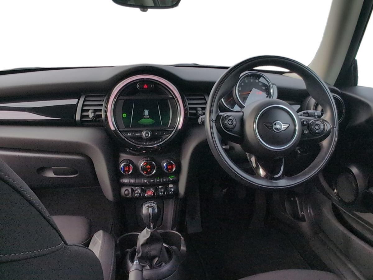 Used MINI Hatch 2018 for sale - 77647520: Photo 4