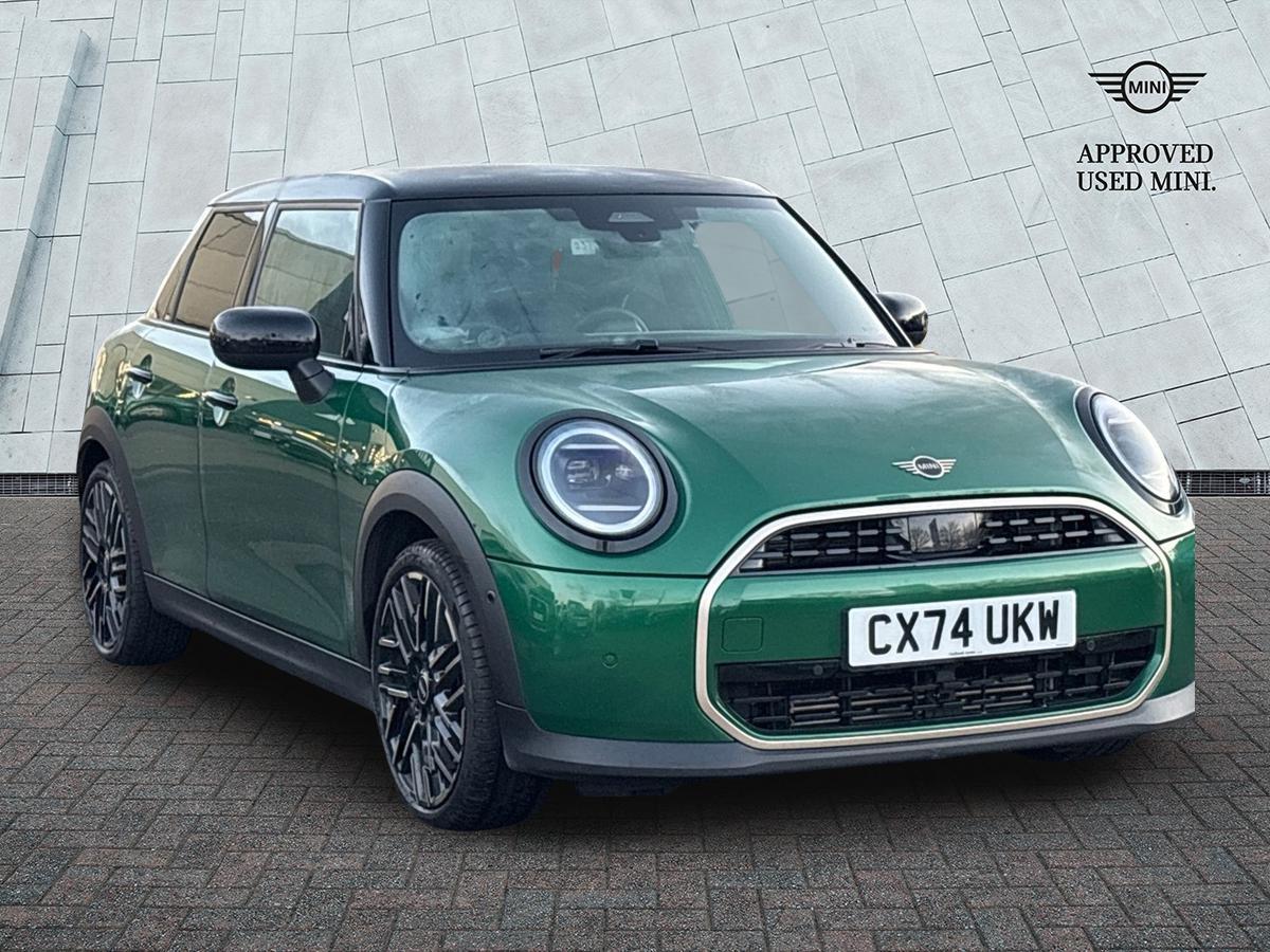 Used MINI Cooper 2024 for sale - 76625080: Photo 1