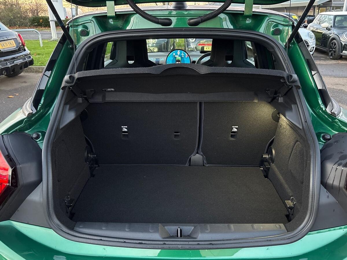 Used MINI Cooper 2024 for sale - 76625080: Photo 10