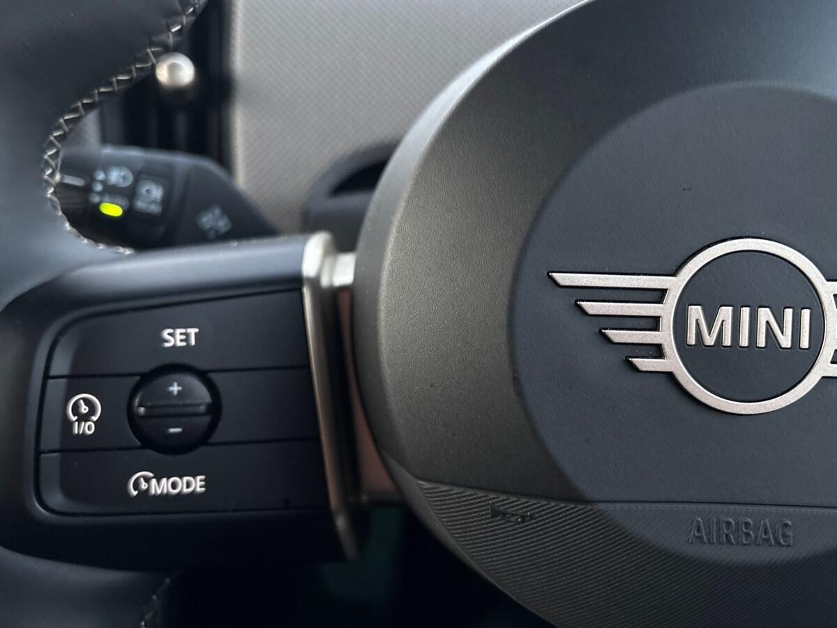 Used MINI Cooper 2024 for sale - 76625080: Photo 13