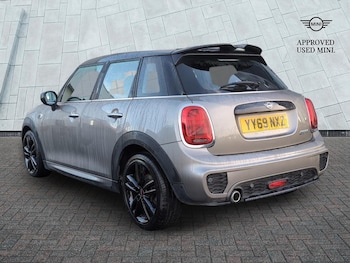 Used MINI Hatch 2019 for sale - 76730711: Photo